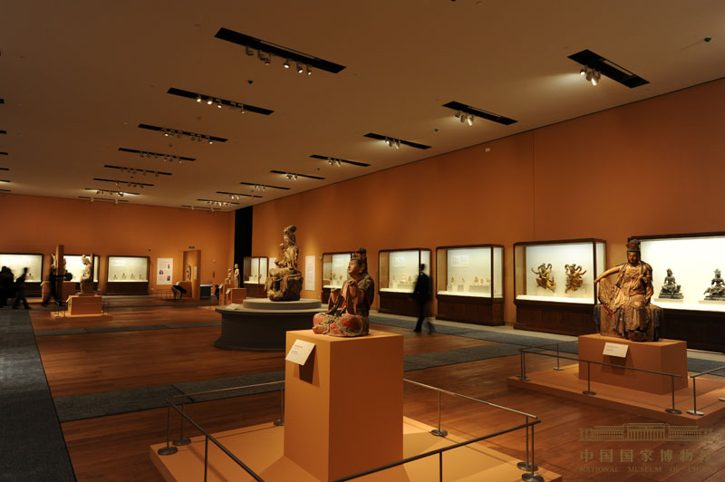 中國古代佛造像藝術(shù)展展柜設計樣式-克里克展柜設計制作
